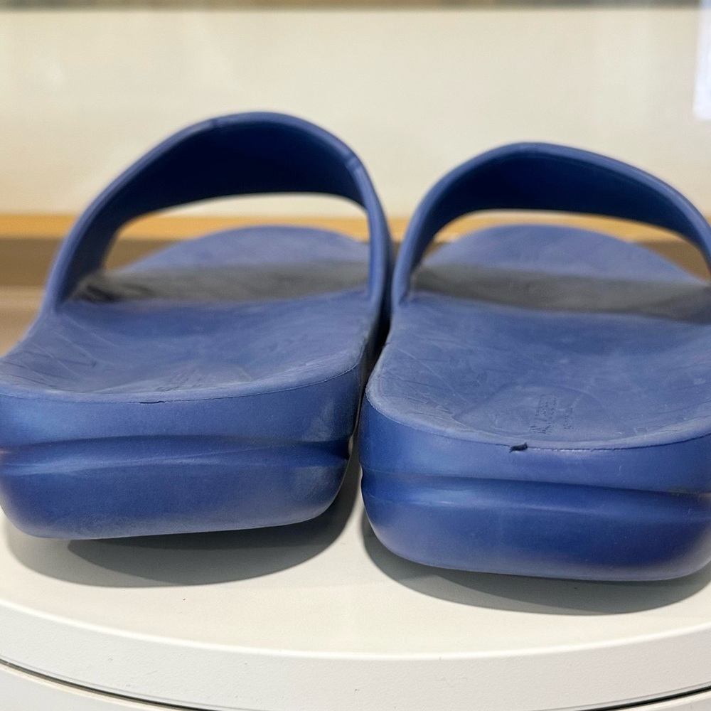 🌸KARL LAGERFELD🌸 Raised Logo Eva Pool Slide Sandal Blue Size: 13 - Picture 7 of 12